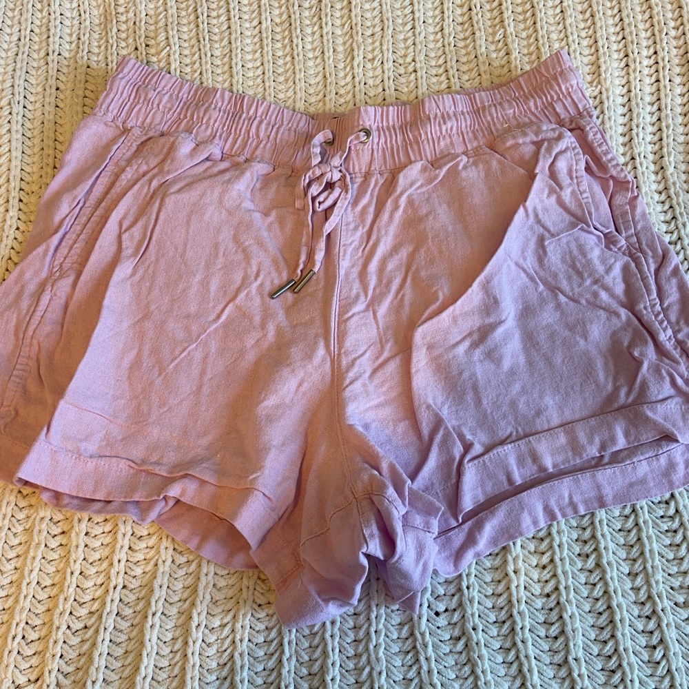 Gap shorts